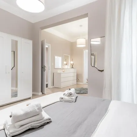 Apartment Domus Eleonora *